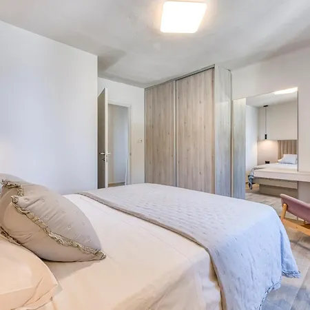 דירה Pasara קאבטאט